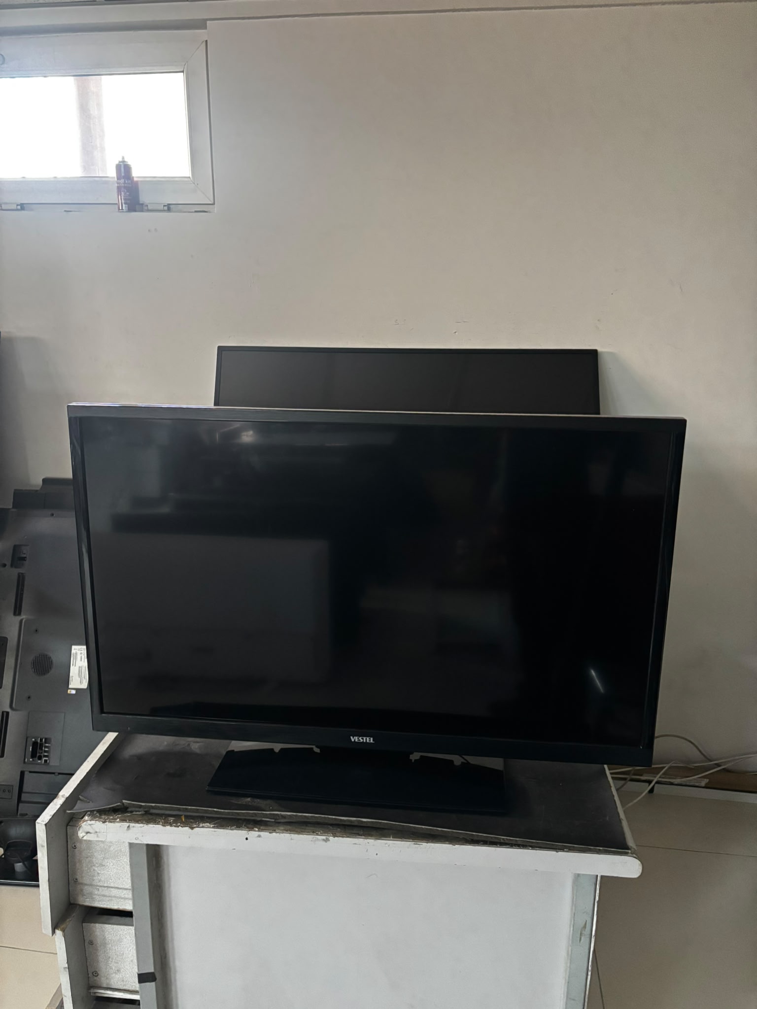 Vestel TV ekran kararması tamir öncesi Kayseri